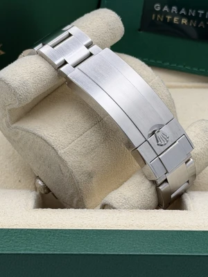 Rolex Submariner no date 41mm 124060 stainless steel oyster bracelet 2023