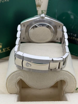 Rolex Datejust 41mm 126300 Wimbledon dial oyster bracelet 2023