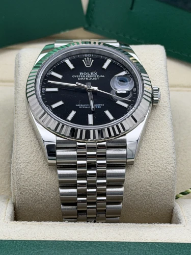 Rolex Datejust 41mm 126334 black baton dial, fluted bezel, jubilee, 2022