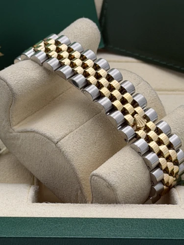 Rolex Datejust 36mm 116233 white roman dial, bi metal jubilee bracelet, 2013