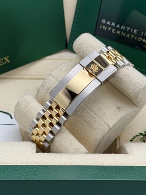 Rolex GMT Master 2 126713GRNR 40mm Zombie bi metal jubilee bracelet 2023