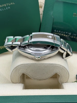 Rolex Skydweller 42mm blue dial stainless steel oyster bracelet 326934 2020