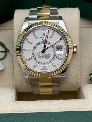 Rolex Sky-Dweller 42mm Steel & Yellow Gold Oyster 336933 2024