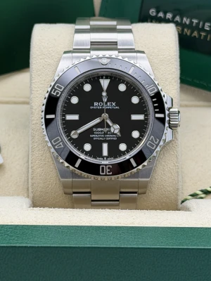 Rolex Submariner No Date 41mm Stainless Steel Oyster Bracelet 124060