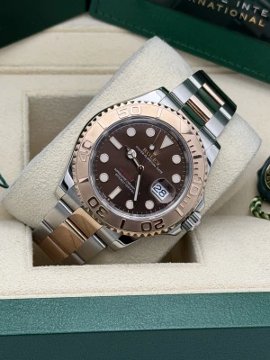 Rolex Yachtmaster 126621 40mm chocolate dial bi metal oyster bracelet 2021