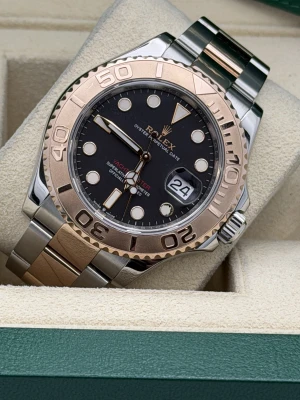 Rolex Yachtmaster 40mm 126621 charcoal dia bi metal oyster bracelet 2022