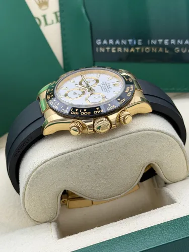 Rolex Daytona 40mm, 116518LN, yellow gold, white dial, oysterflex, 2023 unworn
