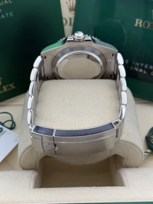 Rolex Submariner no date 41mm stainless steel oyster bracelet 124060 2021