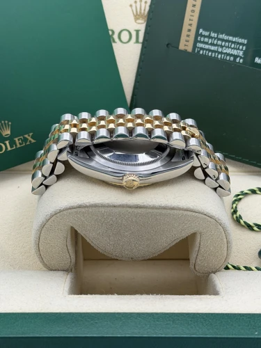 Rolex Datejust 36mm 116233 bi metal champ dia dial, fluted, jubile, 2011