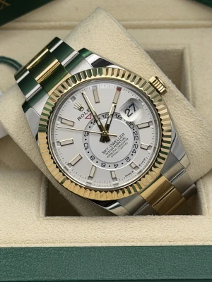Rolex Sky-Dweller 42mm Steel & Yellow Gold Oyster 336933 2024