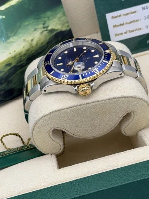 Rolex Submariner Date 40mm Stainless Steel & Yellow Gold 16613LB 1992