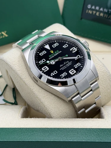 Rolex Airking 40mm 126900, oyster bracelet, 2024 unworn