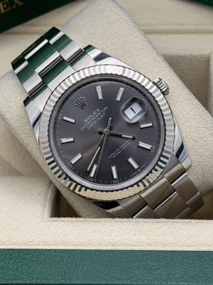 Rolex Datejust 4mm slate grey baton dial, oyster bracelet 126334 2022