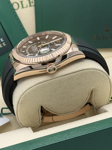 Rolex Sky Dweller 42mm, 326235, chocolate dial, Oysterflex strap, 2021