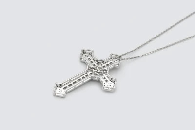 9ct White Gold Diamond Cross Pendant Necklace 1.67ct