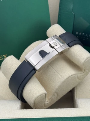 Rolex Daytona 116519LN 40mm white gold black Diamond dial o/flex bracelet 2023