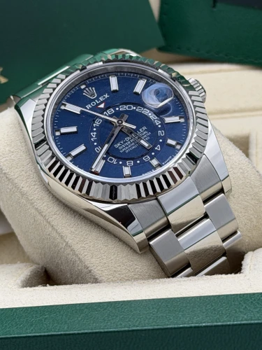 Rolex Sky Dweller 42mm 336934 blue dial, oyster, 2026 unworn