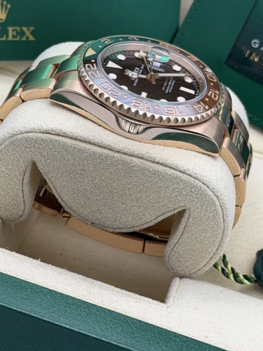Rolex GMT Master 2 40mm 126715CHNR everose gold Rootbeer, oyster bracelet, 2022