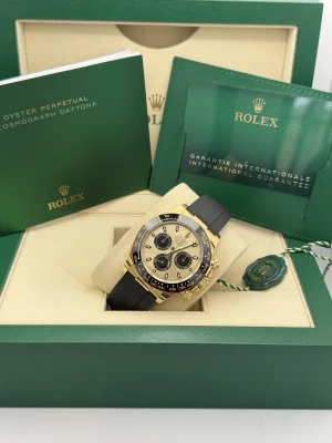 Rolex Daytona 40mm 116518LN Pikachu yellow gold case oyster-flex, 2021 unworn