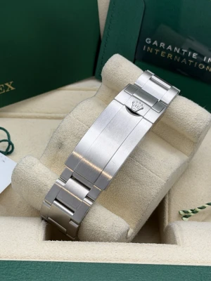 Rolex Submariner no date 41mm stainless steel oyster bracelet 124060 2021