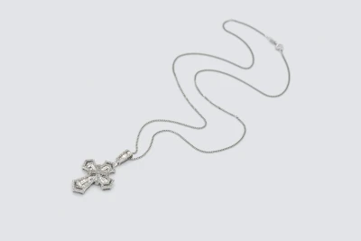 9ct White Gold Diamond Cross Pendant Necklace 1.25ct