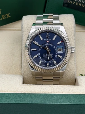 Rolex Skydweller 42mm blue dial stainless steel oyster bracelet 326934 2020