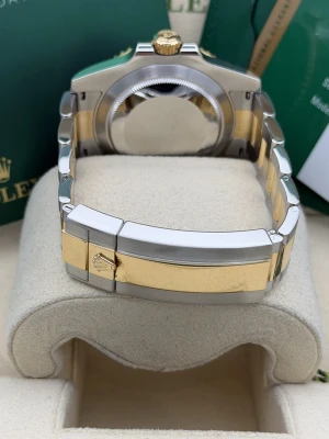 Rolex Submariner Date 40mm bluesy oyster bracelet 116613LB 2018