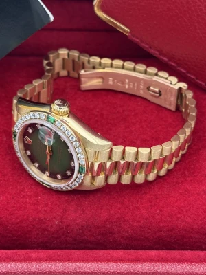 Rolex Datejust 26mm green dia dial, dial bezel, yellow gold President 69078 1994