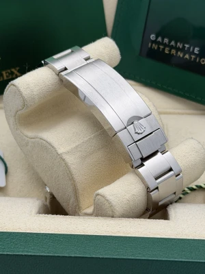 Rolex Submariner No Date 41mm Stainless Steel Oyster Bracelet 124060