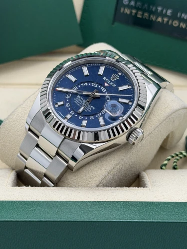 Rolex Sky Dweller 42mm 336934 blue dial, oyster, 2026 unworn