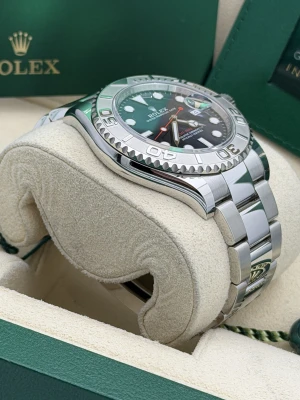 Rolex Yacht-Master 40mm Stainless Steel & Platinum 126622 Blue Dial 2025 Unworn