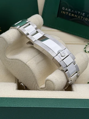 Rolex GMT-Master II 40mm Oyster Bracelet 126710GRNR “Bruce Wayne” 2026 Unworn