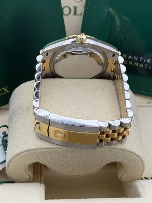 Rolex Datejust 36mm bi metal Wimbledon jubilee bracelet 126233 2022