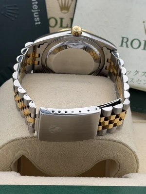 Rolex Datejust 36mm 16233 bi metal champagne roman dial, jubilee bracelet 2002