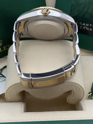 Rolex Sky-Dweller 42mm Steel & Yellow Gold Oyster 336933 2024