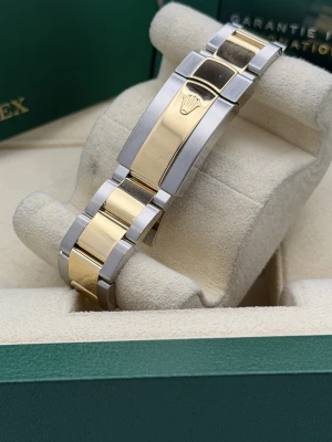 Rolex Datejust 41mm Wimbledon dial, bi metal oyster bracelet 126333 (2023)