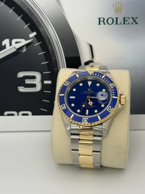 Rolex Submariner Date 40mm Stainless Steel & Yellow Gold 16613LB 1992