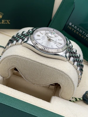 Rolex Datejust 36mm 123234 silver baton dial, jubilee, fluted bezel 2024