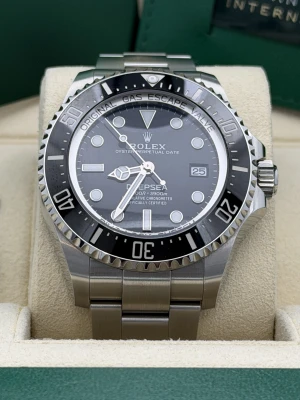 Rolex Deepsea Seadweller 136660 44mm black dial, oyster bracelet 2024