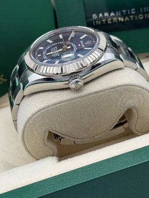 Rolex Skydweller 42mm blue dial stainless steel oyster bracelet 326934 2020