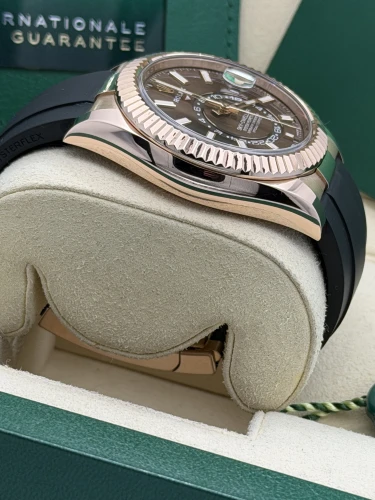 Rolex Sky Dweller 42mm, 326235, chocolate dial, Oysterflex strap, 2021
