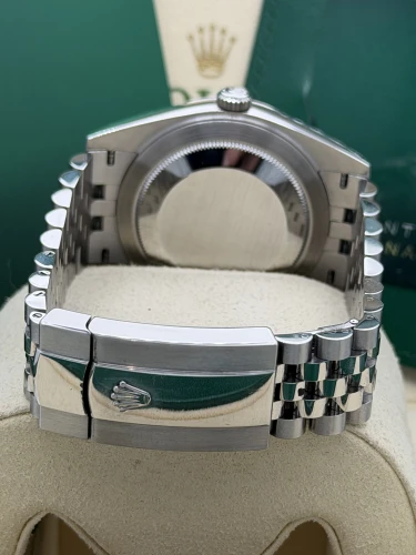 Rolex Datejust 41mm 126334, silver baton dial, jubilee bracelet, 2025