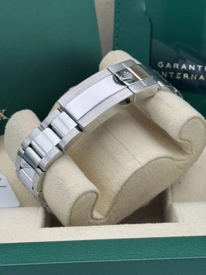 Rolex GMT-Master II Batman 40mm Stainless Steel Oyster Bracelet 126710BLNR 2022