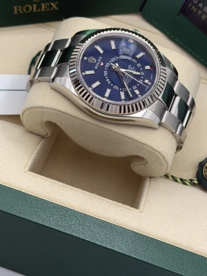 Rolex Skydweller 42mm 326934, blue dial, stainless steel oyster bracelet, 2020