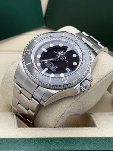 Rolex Sea-Dweller Deep Sea 44mm, 116660, black dial, 2010