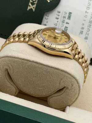 Rolex Datejust 26mm 69178 champagne dia dot dial, yellow gold case, fluted bezel and president bracelet 1996