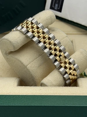 Rolex Datejust 36mm champagne baton dial, bi metal jubilee bracelet 116233 2005