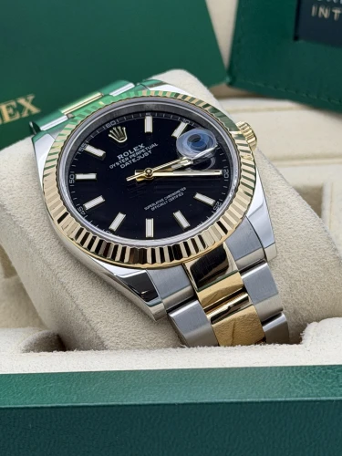 Rolex Datejust 41mm 126333, fluted bezel, black baton, bi metal oyster, 2021