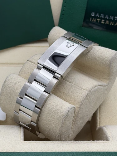 Rolex Sky-Dweller 42mm, 336934 mint green dial, oyster bracelet, 2026 unworn