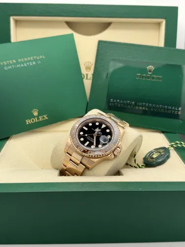 Rolex GMT Master 2 40mm 126715CHNR everose gold Rootbeer, oyster bracelet, 2020